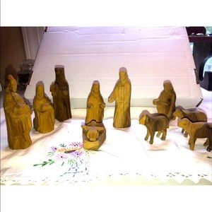 vintage primitive hand carved crèche made israel jesus mary joseph wisemen
